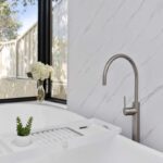 Carrara-Stock-03