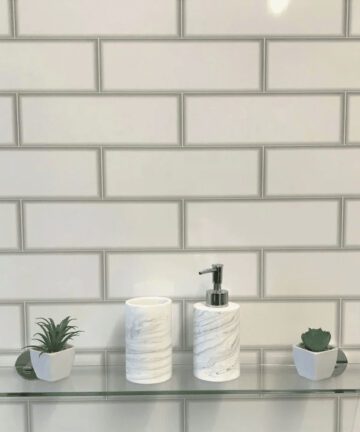 metro tileWet Wall Panels 3 Sided Kit